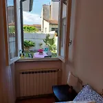 La Casa Rosa Al Mare * Viareggio