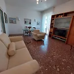 Ferienhaus La Casa Rosa Al Mare *